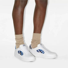 Carregar imagem no visualizador da galeria, Tênis Burberry Branco com Azul Leather and Check Terrace
