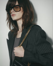 Carregar e reproduzir vídeo no visualizador da galeria, Bolsa Yves Saint Laurent Preta
