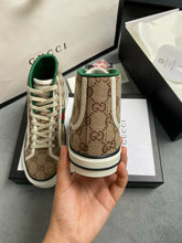 Carregar imagem no visualizador da galeria, Gucci Tênis 1977 High Top GG Cano Alto
