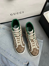 Carregar imagem no visualizador da galeria, Gucci Tênis 1977 High Top GG Cano Alto
